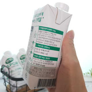 셀렉스스포츠 셀렉스 스포츠 드링크 초콜릿 _ 330ml x 12팩 — 4.5점을 준 리뷰어가 2020년 11월 올린 사용 사진
