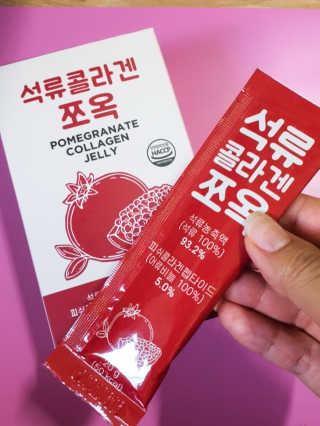 조은약초 석류콜라겐 석류즙 석류쪼옥 젤리 스틱 15포 x 20g — 5점을 준 리뷰어가 2020년 7월 올린 사용 사진