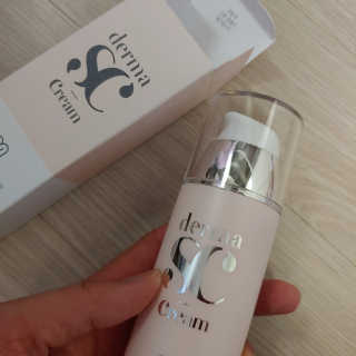 derma SC-Cream 더마에스씨 크림 100ml — 5점을 준 리뷰어가 2020년 4월 올린 사용 사진