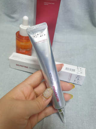 스와니코코 펩타이드 아이크림 튜브형 20ml — 5점을 준 리뷰어가 2020년 9월 올린 사용 사진