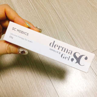derma SC-Gel 더마에스씨 겔 20g — 4.5점을 준 리뷰어가 2020년 4월 올린 사용 사진