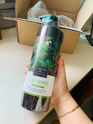 르퀼라야 스칼프 샴푸 810ml [가드니아/포레스트] — 5점을 준 리뷰어가 2020년 7월 올린 사용 사진