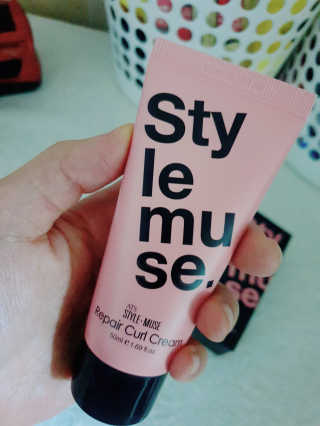 ATS스타일 뮤즈 ATS 스타일 뮤즈 리페어 컬 크림 50ml X 2EA — 4점을 준 리뷰어가 2020년 11월 올린 사용 사진