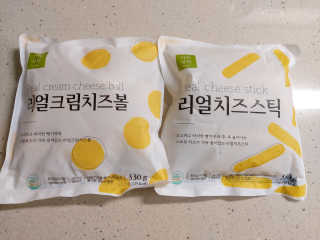 가치식탁 리얼치즈스틱, 리얼크림치즈볼 — 5점을 준 리뷰어가 2020년 6월 올린 사용 사진