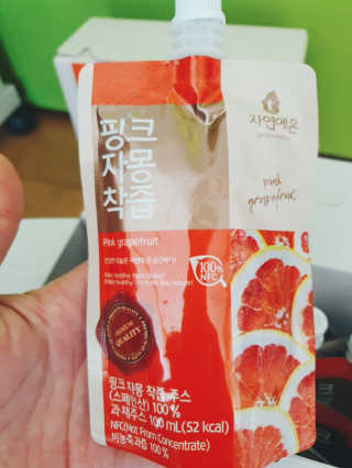 자연에온 핑크 자몽 착즙 100mL 10개입 2BOX — 5점을 준 리뷰어가 2020년 10월 올린 사용 사진