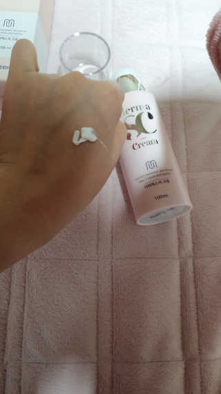 derma SC-Cream 더마에스씨 크림 100ml — 5점을 준 리뷰어가 2020년 4월 올린 사용 사진
