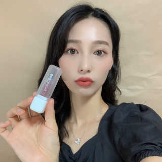 셀프코딩 코드 레드 소프트 립스틱 — 5점을 준 리뷰어가 2020년 8월 올린 사용 사진