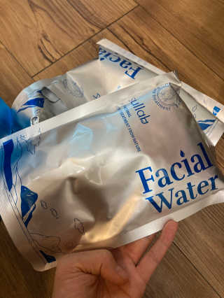 [설랩] 클렌징워터 세안수 500ml x 6팩 — 5점을 준 리뷰어가 2020년 7월 올린 사용 사진