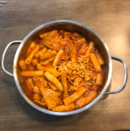 화곡미담 옛날 떡볶이 — 2.5점을 준 리뷰어가 2020년 4월 올린 사용 사진