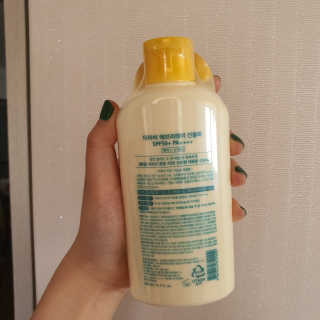 더마비 에브리데이 선블록 SPF50+PA++++ — 5점을 준 리뷰어가 2020년 4월 올린 사용 사진