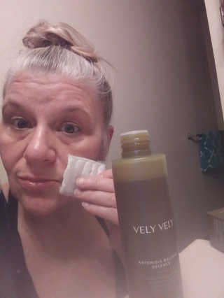 VELY VELY Artemisia Balance Essence — 5점을 준 리뷰어가 2020년 7월 올린 사용 사진