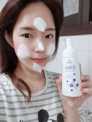 [트리티스] 버블 폼 클렌저 200ml — 5점을 준 리뷰어가 2020년 10월 올린 사용 사진