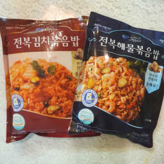 바다는다웰빙이다 전복해물볶음밥/전복김치볶음밥 250g-4봉지 — 5점을 준 리뷰어가 2020년 9월 올린 사용 사진