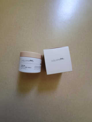 어글리프루프 크림 스탑디어글리 핑크모먼트 50ml — 5점을 준 리뷰어가 2020년 10월 올린 사용 사진