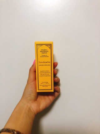 [스킨큐어] 산다화 비타민C 화이트닝 에센스 30ml — 4점을 준 리뷰어가 2020년 4월 올린 사용 사진