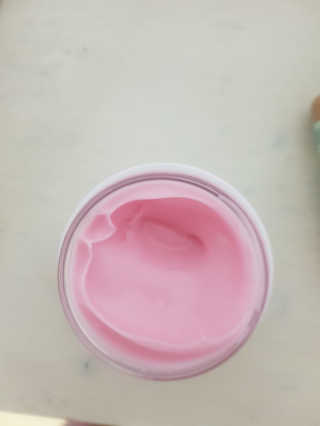 어글리프루프 크림 스탑디어글리 핑크모먼트 50ml — 5점을 준 리뷰어가 2020년 10월 올린 사용 사진