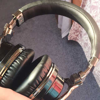 SEVIZ Bluetooth Headphones 10 3color — 5점을 준 리뷰어가 2020년 10월 올린 사용 사진
