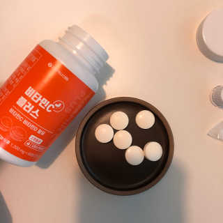 서울약사신협_비타민C플러스_1,200mg x 60정 — 5점을 준 리뷰어가 2020년 11월 올린 사용 사진