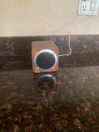 SEVIZ MINI10W 레트로 블루투스 스피커 — 4.5점을 준 리뷰어가 2020년 9월 올린 사용 사진