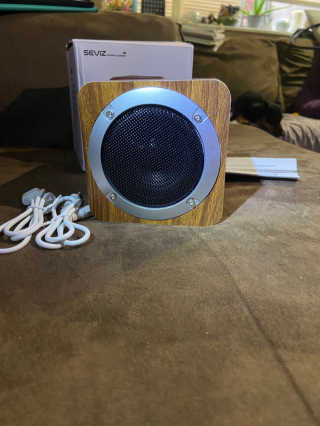 SEVIZ MINI10W 레트로 블루투스 스피커 — 5점을 준 리뷰어가 2020년 10월 올린 사용 사진