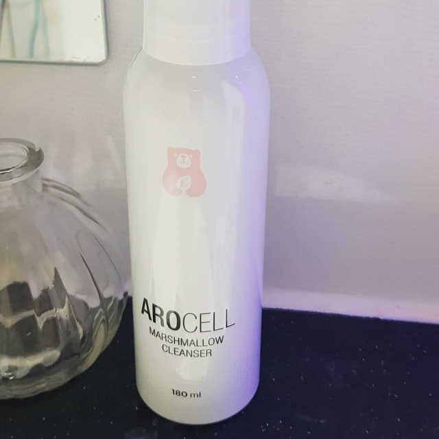 아로셀 마시멜로우 클렌저 180ml 리뷰 사진