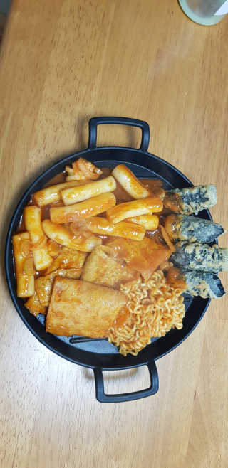 화곡미담 옛날 떡볶이 — 4점을 준 리뷰어가 2020년 4월 올린 사용 사진