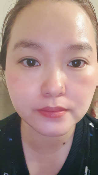 바르는콜라겐 하이온 제주바다보배 슬리핑마스크 100mL — 4점을 준 리뷰어가 2020년 6월 올린 사용 사진