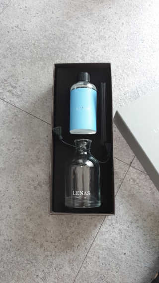 레나스 프리미엄 아로마 디퓨저 200ml  [1SET] — 5점을 준 리뷰어가 2020년 6월 올린 사용 사진