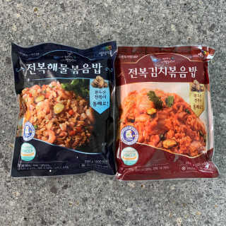 바다는다웰빙이다 전복해물볶음밥/전복김치볶음밥 250g-4봉지 — 5점을 준 리뷰어가 2020년 9월 올린 사용 사진