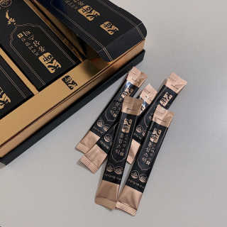 헬스업_천명진프리미엄홍삼스틱_10ml x 30포 — 5점을 준 리뷰어가 2020년 12월 올린 사용 사진