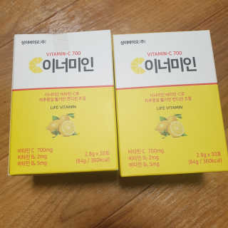 이너미인 VITAMIN-C 700 — 5점을 준 리뷰어가 2020년 8월 올린 사용 사진