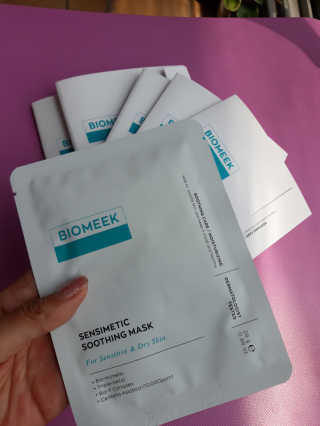 바이오믹 BIOMEEK SENSIMETIC SOOTHING MASK.S — 5점을 준 리뷰어가 2020년 7월 올린 사용 사진