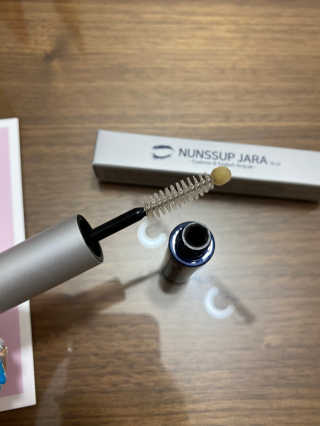 닥터존스킨 눈썹자라 — 4.5점을 준 리뷰어가 2020년 9월 올린 사용 사진