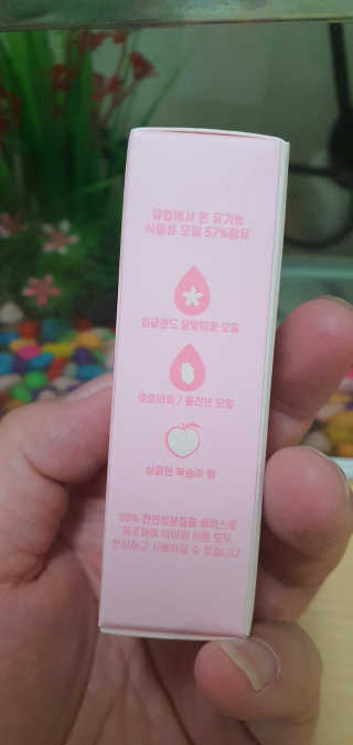 꼬메맘마 네이처 달리아핑크 립컬러 — 5점을 준 리뷰어가 2020년 4월 올린 사용 사진