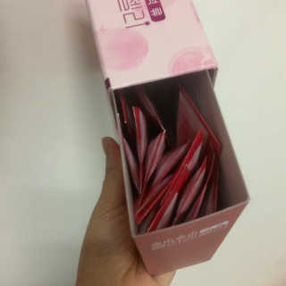 헬스업_쁘띠쁘띠석류콜라겐젤리_20g x 14포 — 4점을 준 리뷰어가 2020년 8월 올린 사용 사진