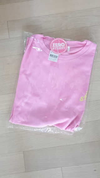 제로스트릿 ZERO STREET - BACK DONUT T-SHIRT 7 COLOR — 5점을 준 리뷰어가 2020년 7월 올린 사용 사진