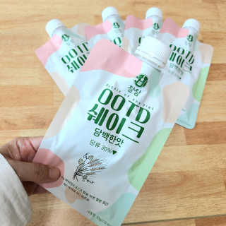 [꾸콤] 참참 OOTD쉐이크 담백한 일주일세트 50g x 5 — 5점을 준 리뷰어가 2020년 11월 올린 사용 사진