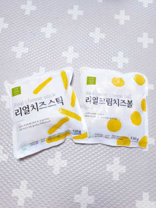 가치식탁 리얼치즈스틱, 리얼크림치즈볼 — 5점을 준 리뷰어가 2020년 5월 올린 사용 사진