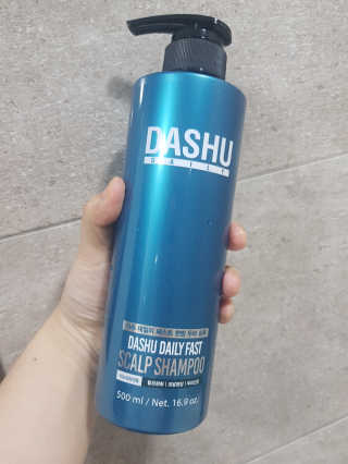 다슈코리아 다슈 데일리 패스트 한방 두피 샴푸 500ml — 5점을 준 리뷰어가 2020년 4월 올린 사용 사진