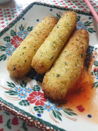 가치식탁 리얼치즈스틱, 리얼크림치즈볼 — 5점을 준 리뷰어가 2020년 5월 올린 사용 사진