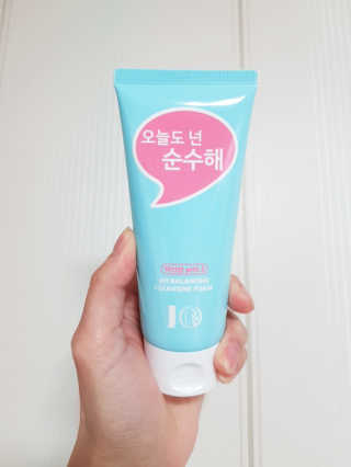 IO 아이오 오늘도 넌 순수해 - 약산성 클렌징폼 — 4점을 준 리뷰어가 2020년 12월 올린 사용 사진