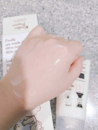 킨더퍼페츠 베이비크림 180ml — 5점을 준 리뷰어가 2020년 9월 올린 사용 사진