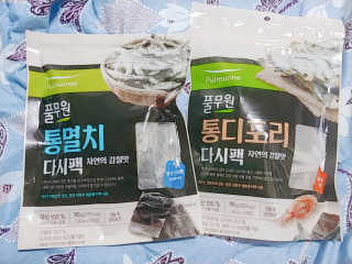 [풀무원] 자연의 감칠맛 통디포리, 통멸치 다시팩 세트 — 5점을 준 리뷰어가 2020년 5월 올린 사용 사진