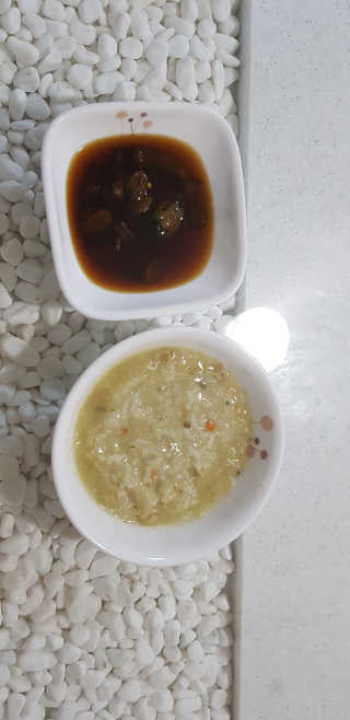 바다는다웰빙이다 완도사랑 전복죽 250g - 2팩 + 전복장조림 2팩 — 4점을 준 리뷰어가 2020년 11월 올린 사용 사진