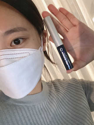 닥터존스킨 눈썹자라 — 5점을 준 리뷰어가 2020년 10월 올린 사용 사진