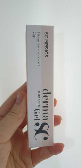 derma SC-Gel 더마에스씨 겔 20g — 4점을 준 리뷰어가 2020년 5월 올린 사용 사진