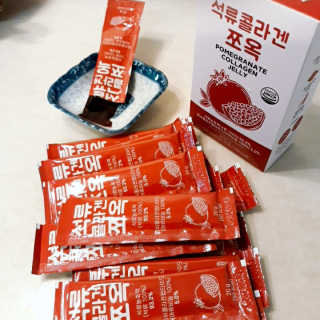 조은약초 석류콜라겐 석류즙 석류쪼옥 젤리 스틱 15포 x 20g — 5점을 준 리뷰어가 2020년 8월 올린 사용 사진