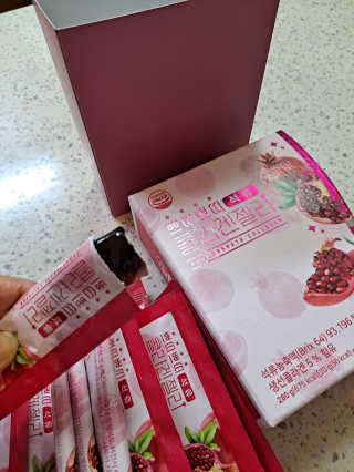 헬스업_쁘띠쁘띠석류콜라겐젤리_20g x 14포 — 5점을 준 리뷰어가 2020년 9월 올린 사용 사진