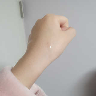 (주)에네스티 미스랩 갈락토미세스 클리어 플러스 에센스 — 5점을 준 리뷰어가 2020년 4월 올린 사용 사진