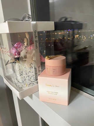 Tween.Ty Skin 트웬티스킨 리페어 아이크림 프리미엄 라인 — 4.5점을 준 리뷰어가 2020년 12월 올린 사용 사진